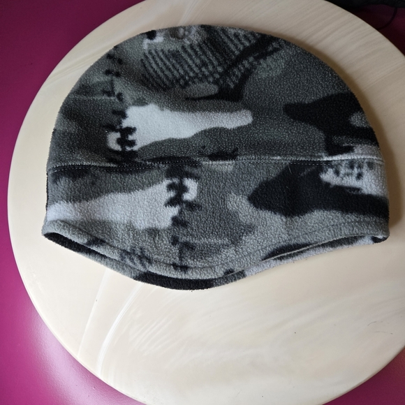 ZeroXposur Kids' Camouflage Beanie - Black and Gray - Picture 2 of 4